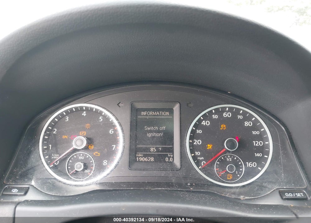 2011 VOLKSWAGEN TIGUAN SEL VIN: WVGBV7AX7BW516480
