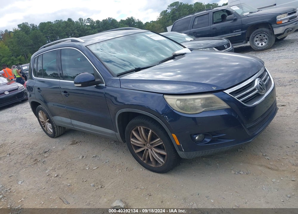 2011 VOLKSWAGEN TIGUAN SEL VIN: WVGBV7AX7BW516480