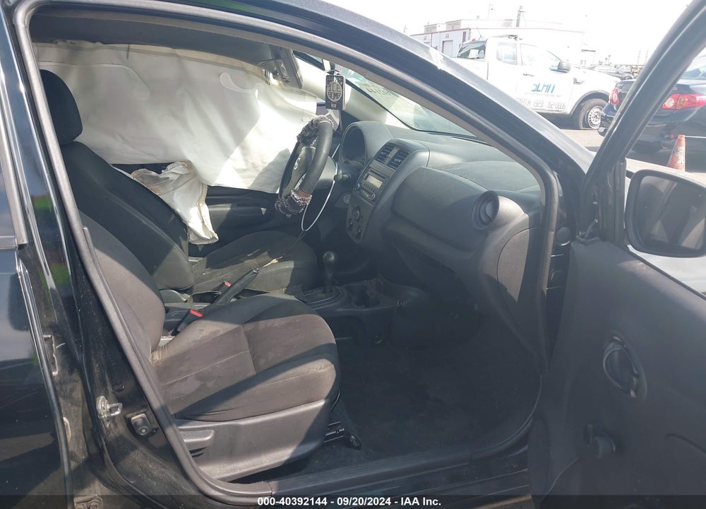 2018 NISSAN VERSA 1.6 S+ VIN: 3N1CN7AP5JL820102