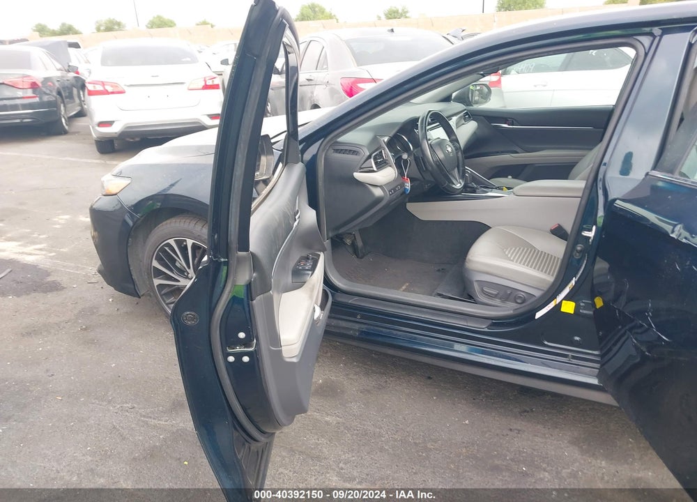 2019 TOYOTA CAMRY SE VIN: 4T1B11HK3KU683028