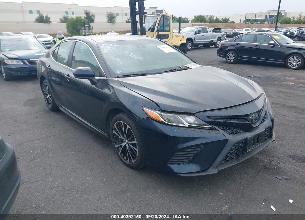 2019 TOYOTA CAMRY SE VIN: 4T1B11HK3KU683028