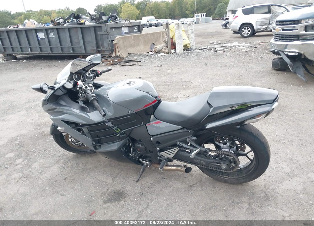 2022 KAWASAKI ZX1400 J VIN: JKBZXNJ11NA015699