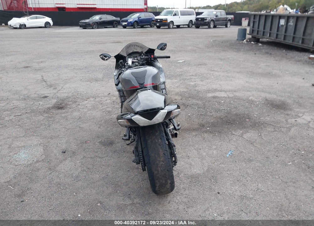 2022 KAWASAKI ZX1400 J VIN: JKBZXNJ11NA015699