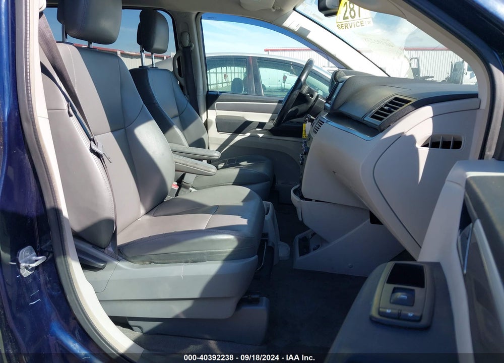 2012 VOLKSWAGEN ROUTAN SE VIN: 2C4RVABG6CR240382