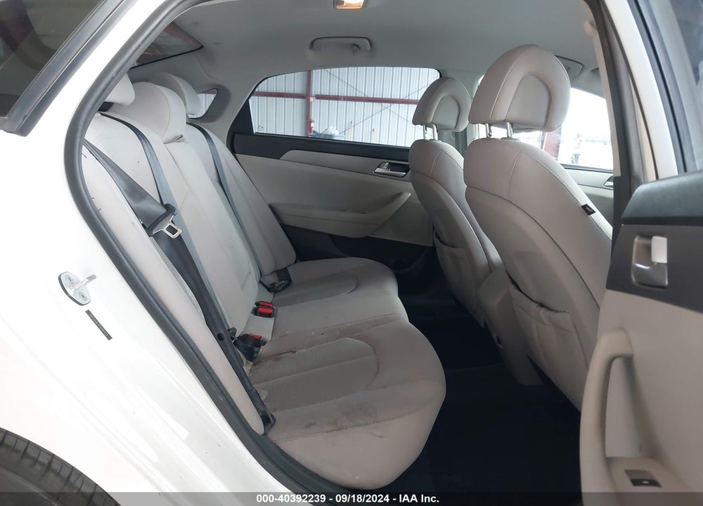 2015 HYUNDAI SONATA SE VIN: 5NPE24AF4FH006423