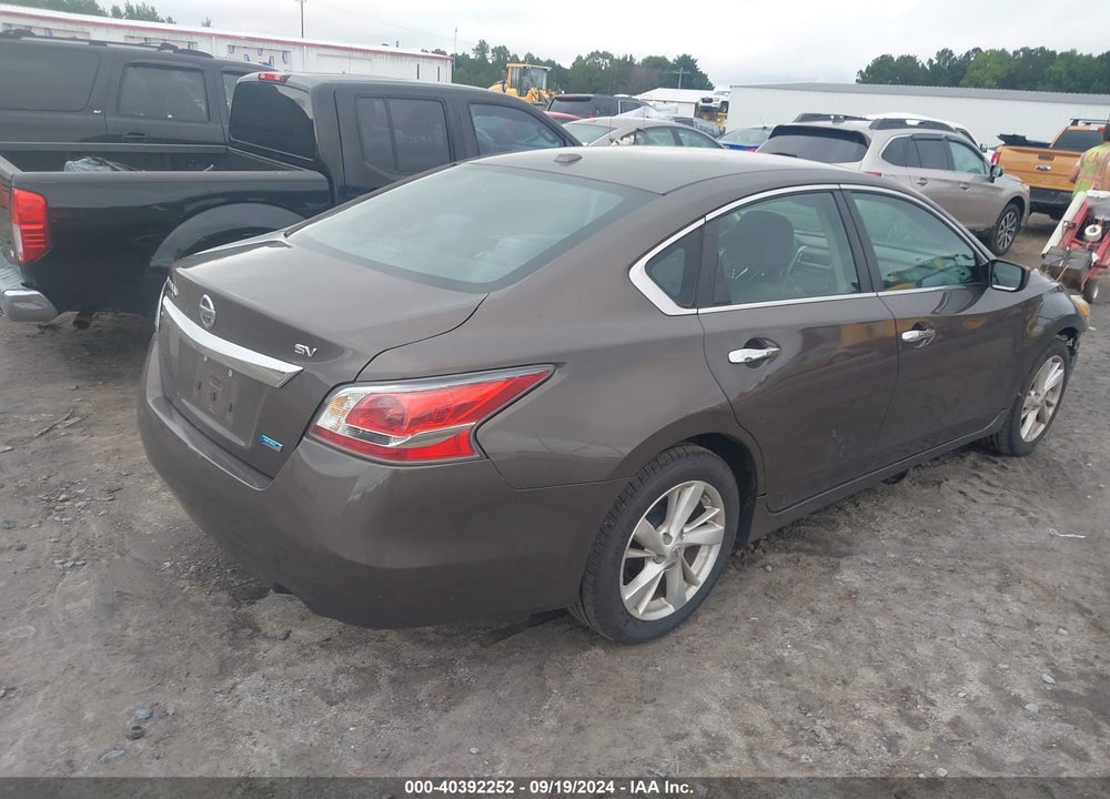 2014 NISSAN ALTIMA 2.5 SV VIN: 1N4AL3AP6EN212717