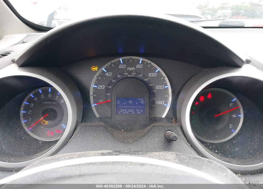 2013 HONDA FIT VIN: JHMGE8H35DC013732