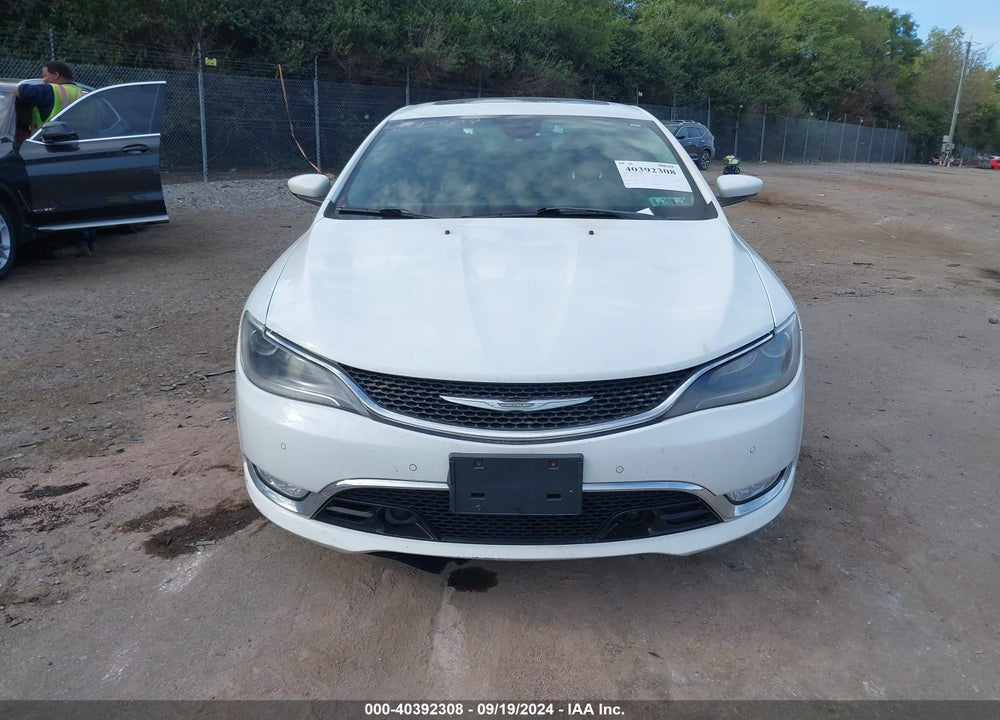 2016 CHRYSLER 200 C VIN: 1C3CCCEG0GN100693