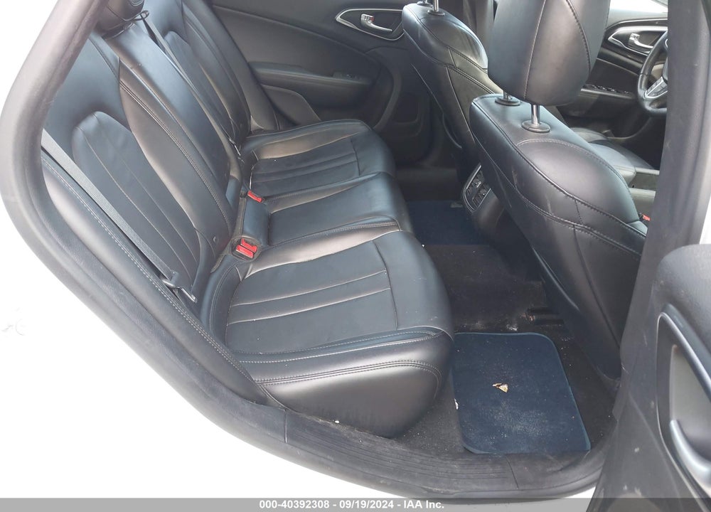 2016 CHRYSLER 200 C VIN: 1C3CCCEG0GN100693