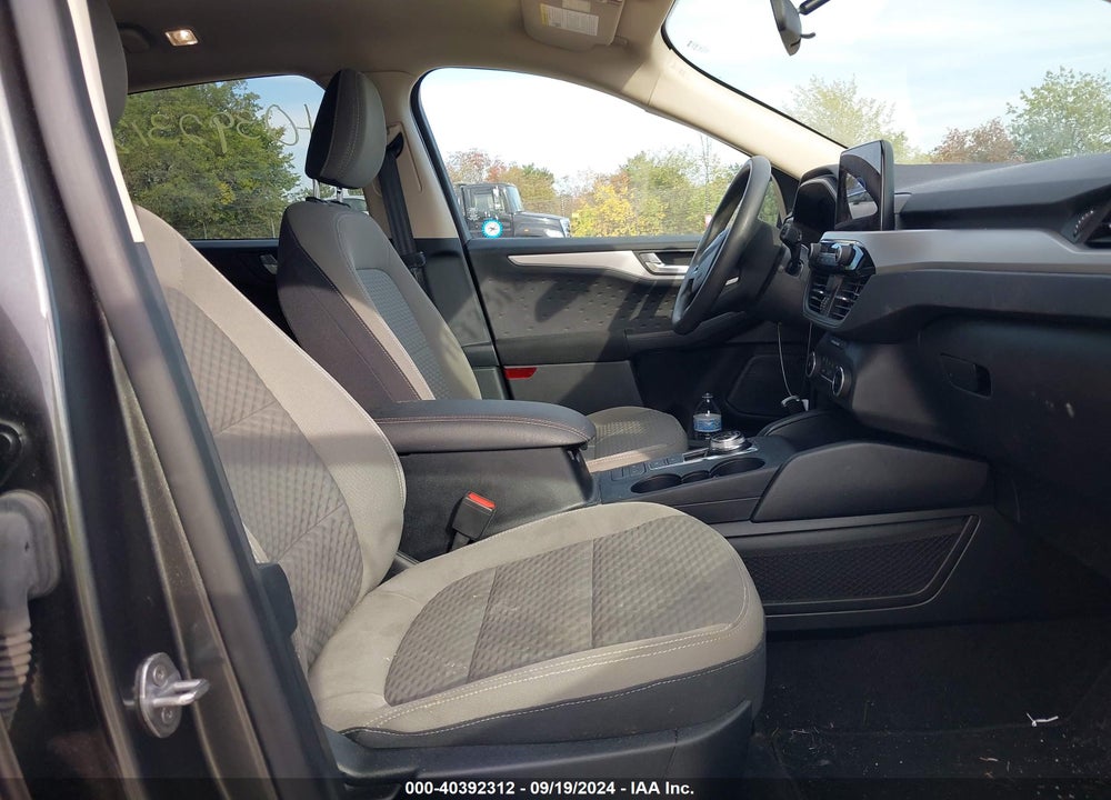 2020 FORD ESCAPE VIN: 1FMCU0G67LUA96536