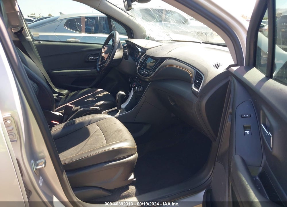 2019 CHEVROLET TRAX LT VIN: 3GNCJLSB4KL293845