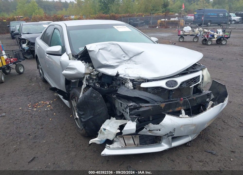 2013 TOYOTA CAMRY SE VIN: 4T1BF1FK1DU662007