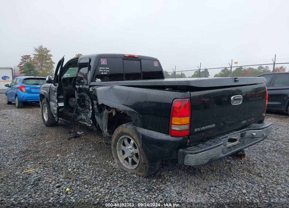 1999 CHEVROLET SILVERADO 1500 LS VIN: 1GCEK19T8XE129829