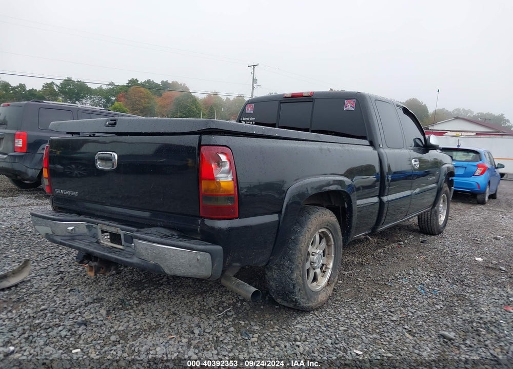 1999 CHEVROLET SILVERADO 1500 LS VIN: 1GCEK19T8XE129829