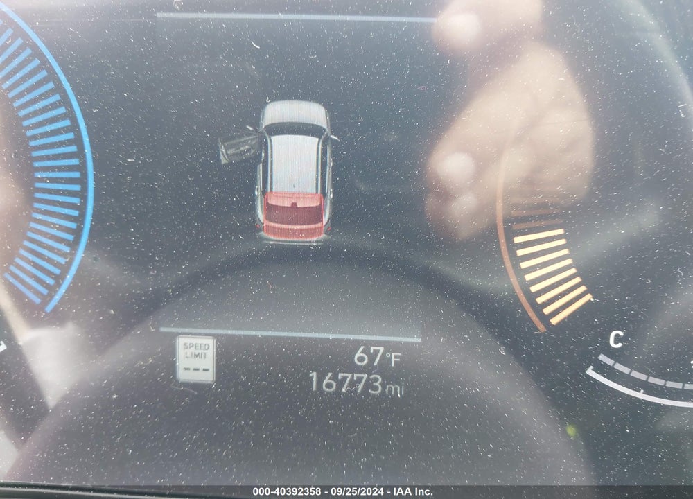 2024 HYUNDAI KONA SEL VIN: KM8HBCAB2RU086816