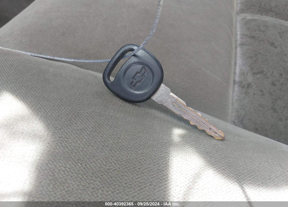 2005 CHEVROLET IMPALA VIN: 2G1WF52E159240310