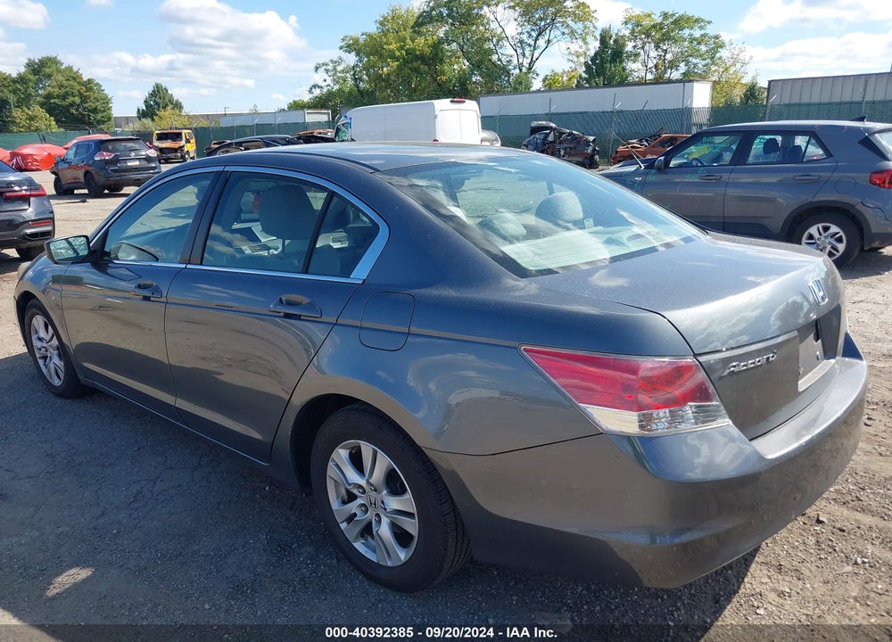 2008 HONDA ACCORD 2.4 LX-P VIN: 1HGCP26478A132095