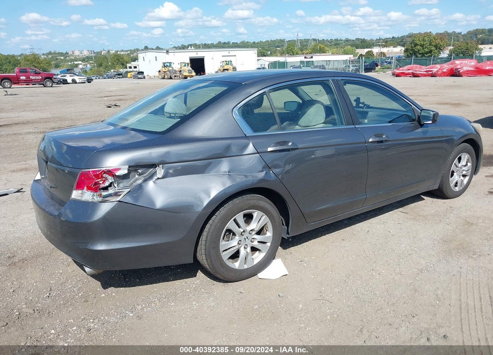 2008 HONDA ACCORD 2.4 LX-P VIN: 1HGCP26478A132095