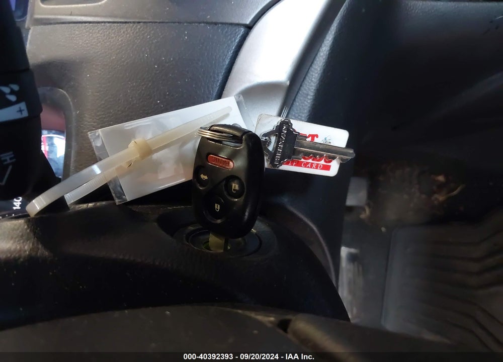 2011 HONDA ACCORD 2.4 SE VIN: 1HGCP2F65BA090132