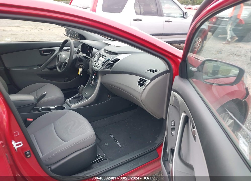 2016 HYUNDAI ELANTRA SE VIN: KMHDH4AE1GU518242