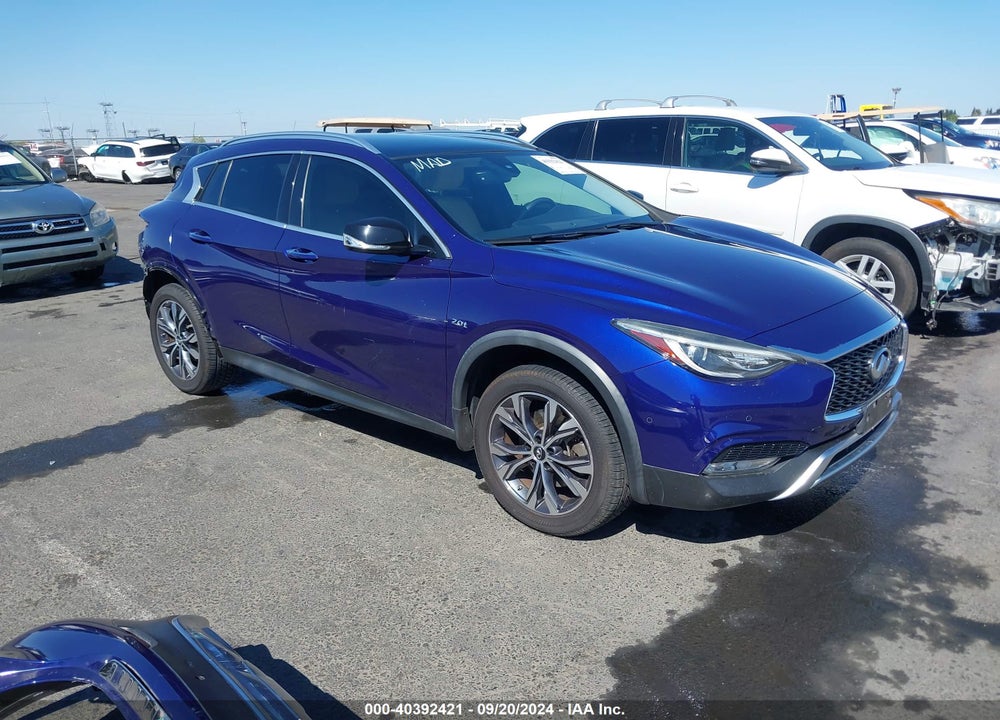 2017 INFINITI QX30 PREMIUM VIN: SJKCH5CR9HA035751