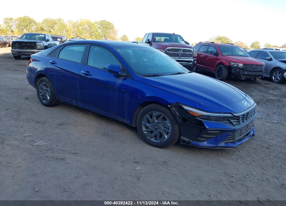 2024 HYUNDAI ELANTRA SEL VIN: KMHLM4DG9RU822586