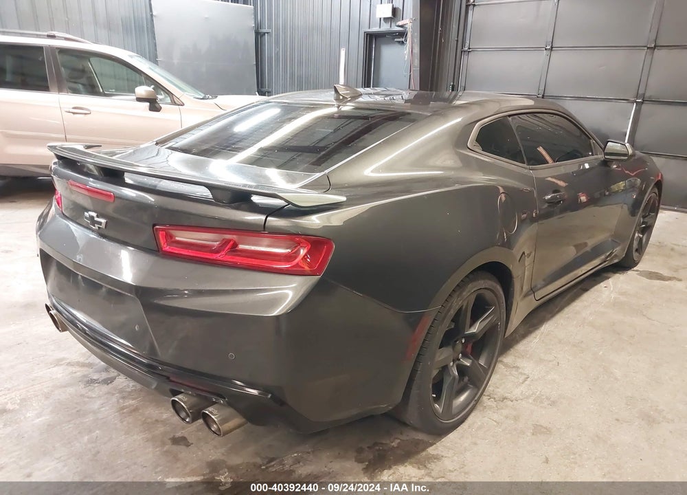 2017 CHEVROLET CAMARO 2SS VIN: 1G1FH1R79H0107643