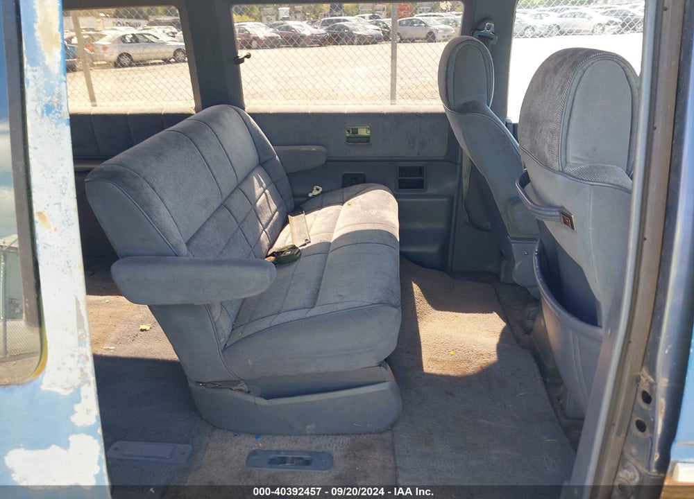 1990 PLYMOUTH GRAND VOYAGER LE VIN: 1P4GH54R6LX129607