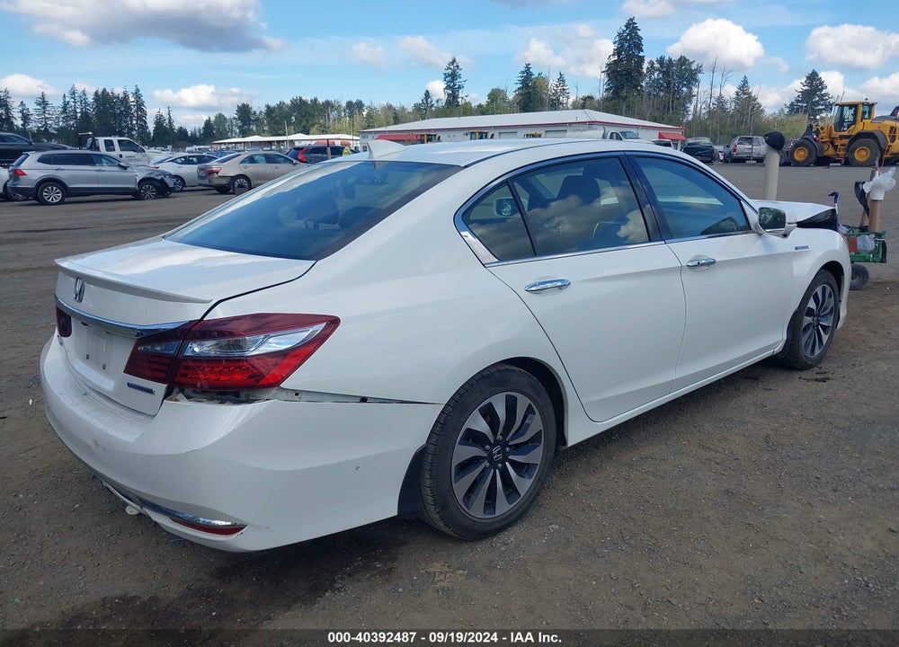 2017 HONDA ACCORD HYBRID EX-L VIN: JHMCR6F51HC015009