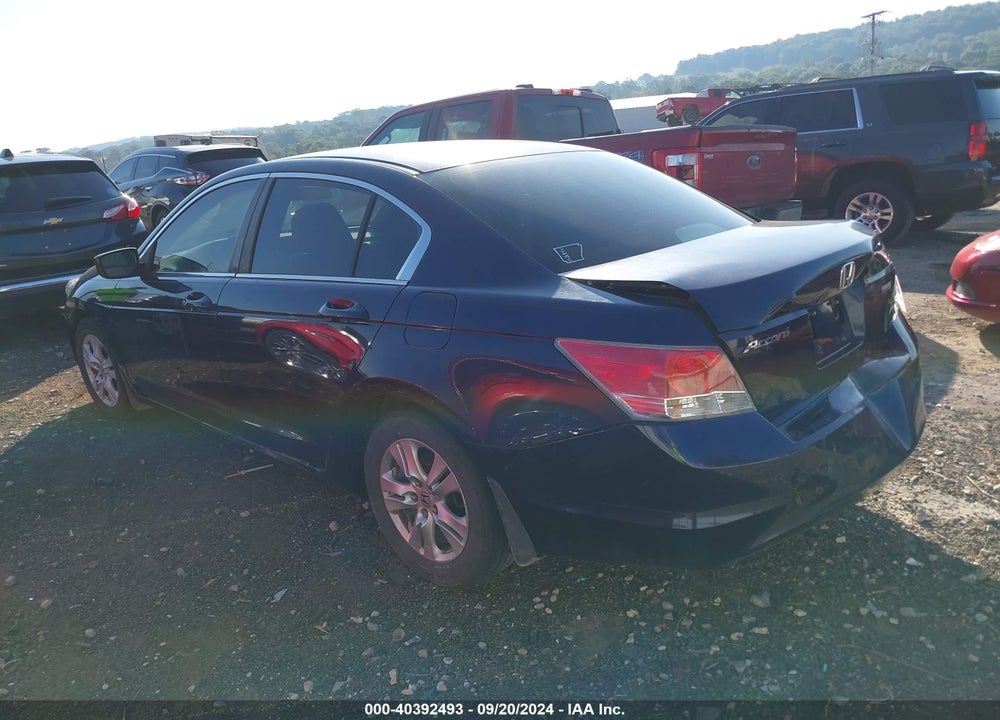 2010 HONDA ACCORD 2.4 LX-P VIN: 1HGCP2F40AA000947