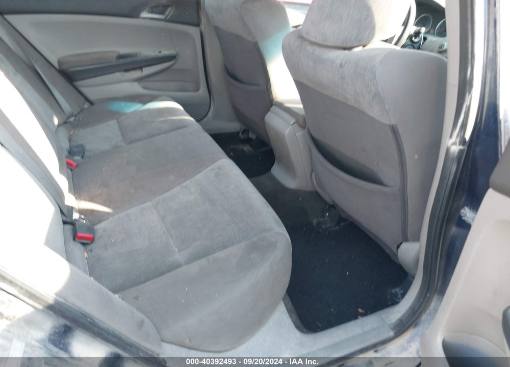 2010 HONDA ACCORD 2.4 LX-P VIN: 1HGCP2F40AA000947