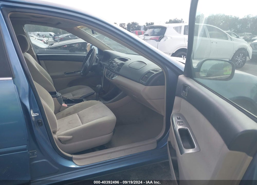 2004 TOYOTA CAMRY SE V6 VIN: 4T1BA32K64U017336