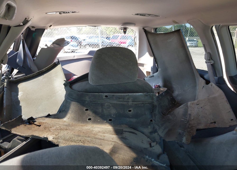 2004 HONDA ODYSSEY EX VIN: 5FNRL18884B110171