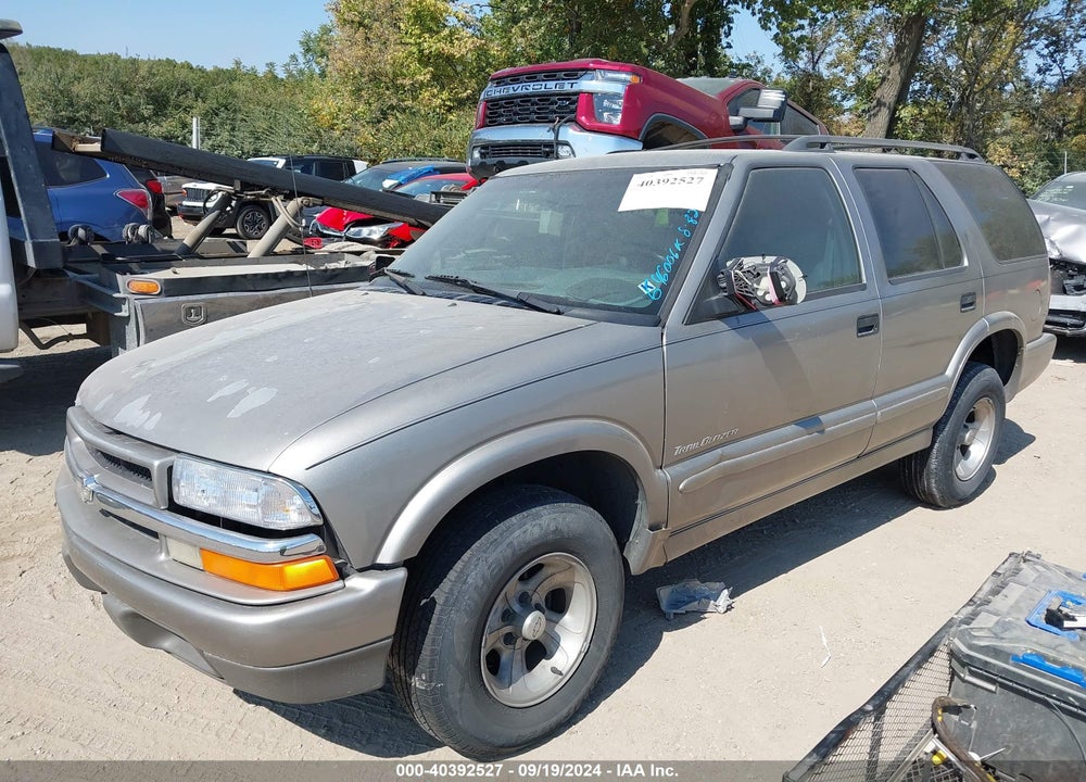 2001 CHEVROLET BLAZER TRAILBLAZER VIN: 1GNCS13W712158684