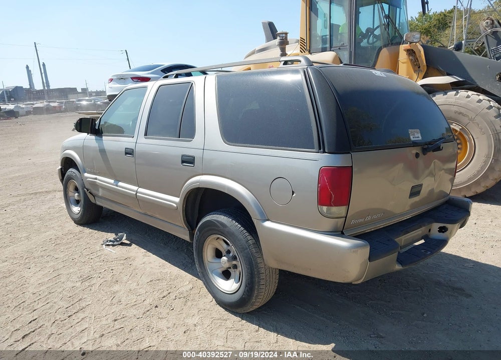 2001 CHEVROLET BLAZER TRAILBLAZER VIN: 1GNCS13W712158684