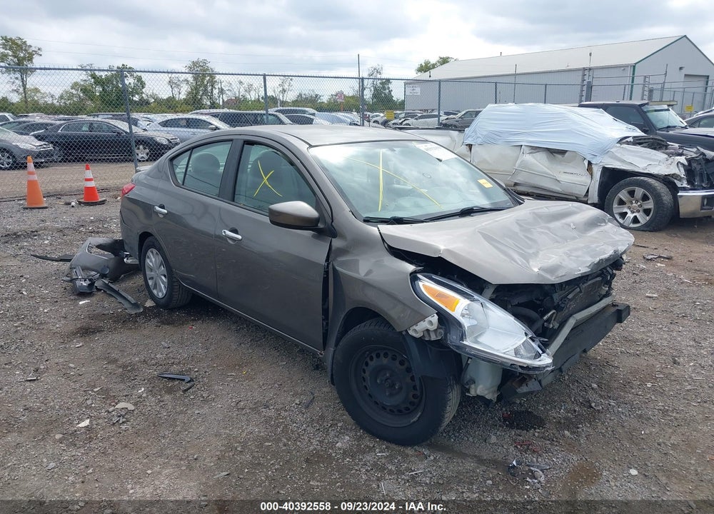 2015 NISSAN VERSA 1.6 SV VIN: 3N1CN7APXFL877726