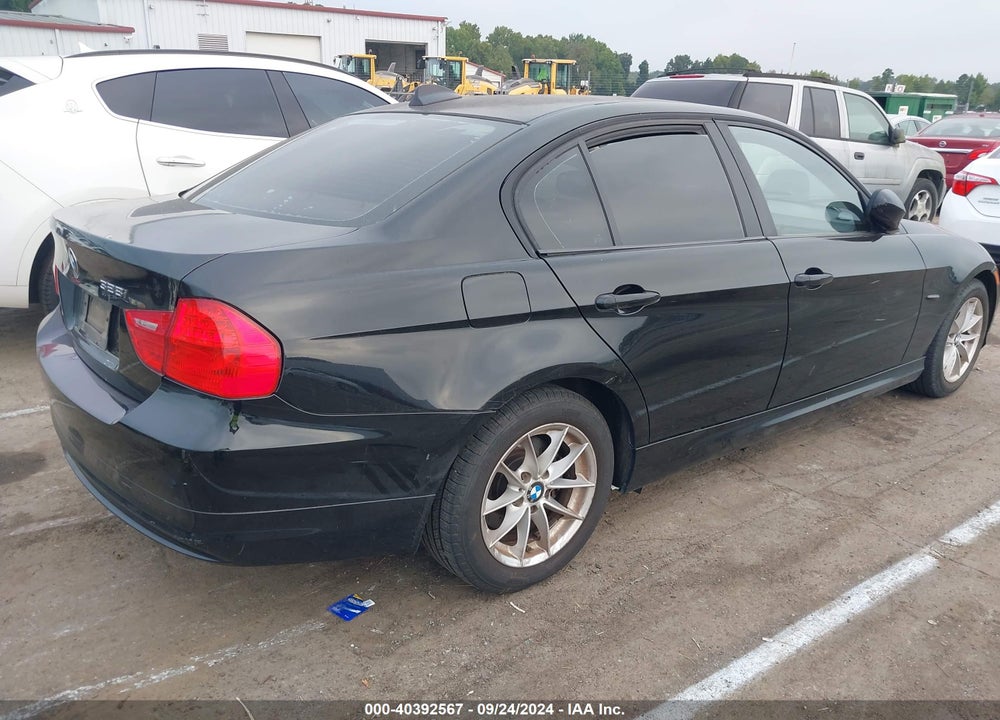 2010 BMW 328I VIN: WBAPH7G52ANM52552
