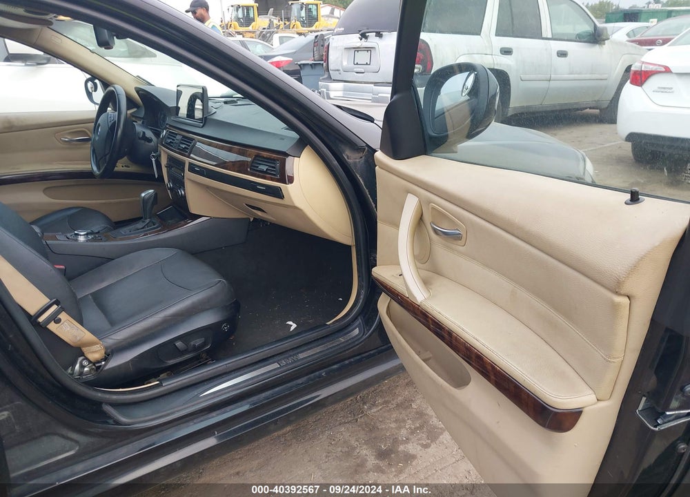 2010 BMW 328I VIN: WBAPH7G52ANM52552