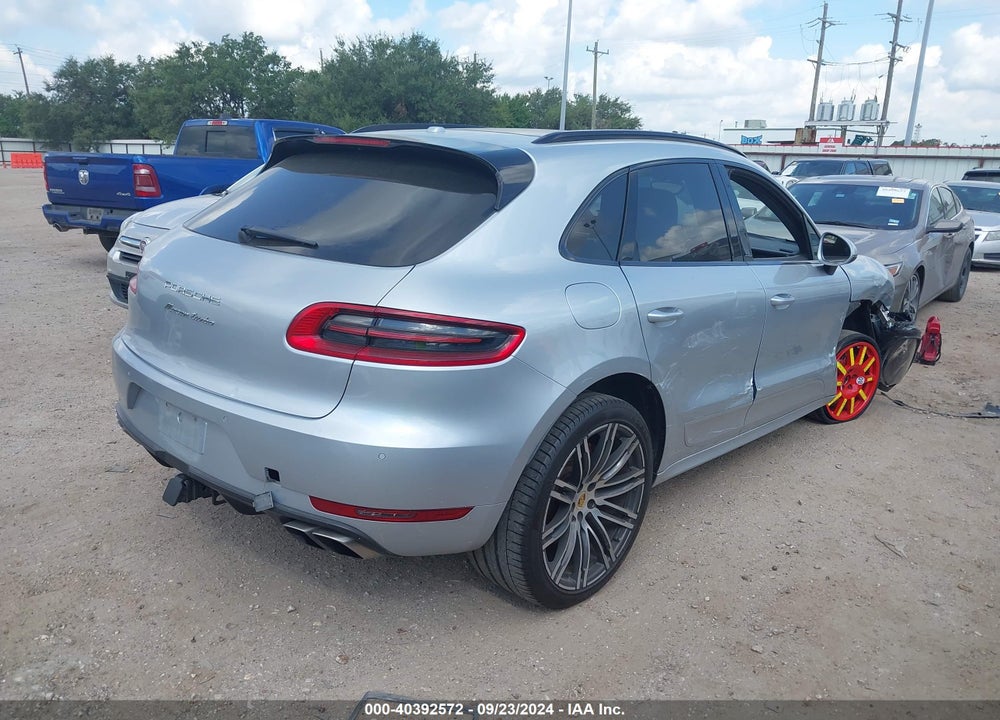 2016 PORSCHE MACAN TURBO VIN: WP1AF2A56GLB91813