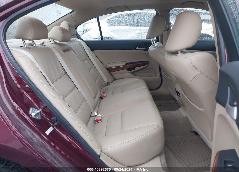 2011 HONDA ACCORD 3.5 EX-L VIN: 1HGCP3F81BA001664