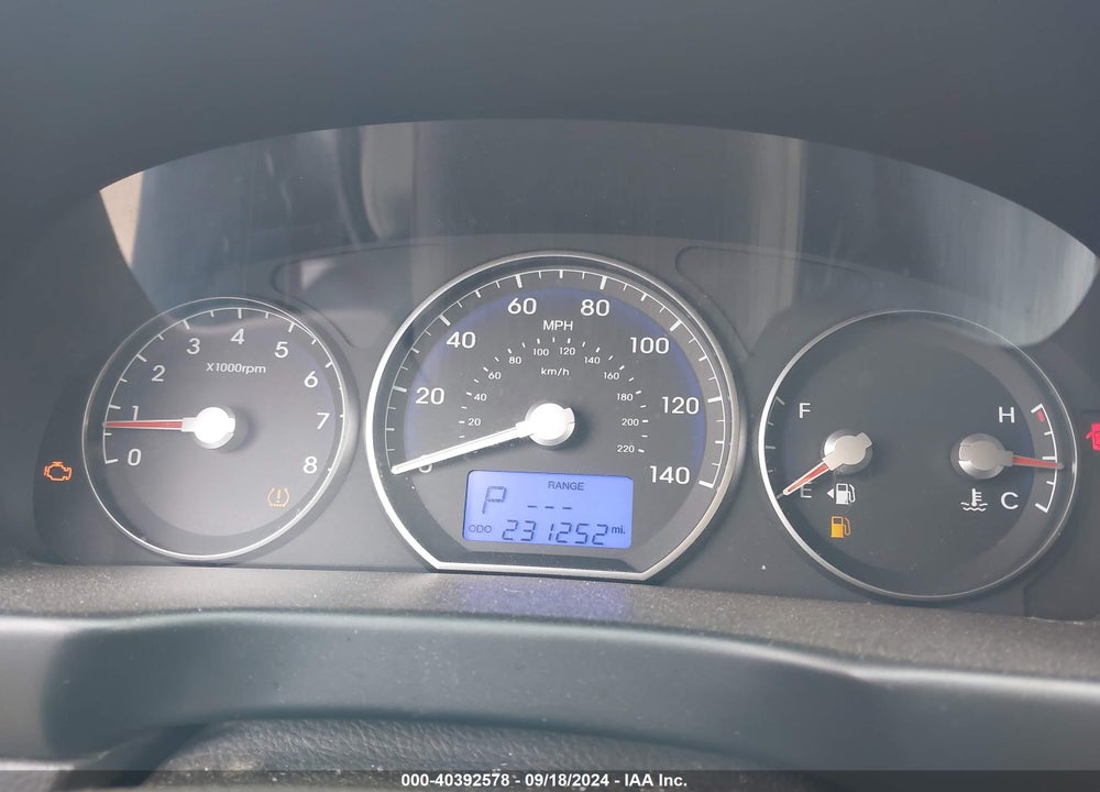 2011 HYUNDAI SANTA FE GLS VIN: 5XYZG3AB9BG085311