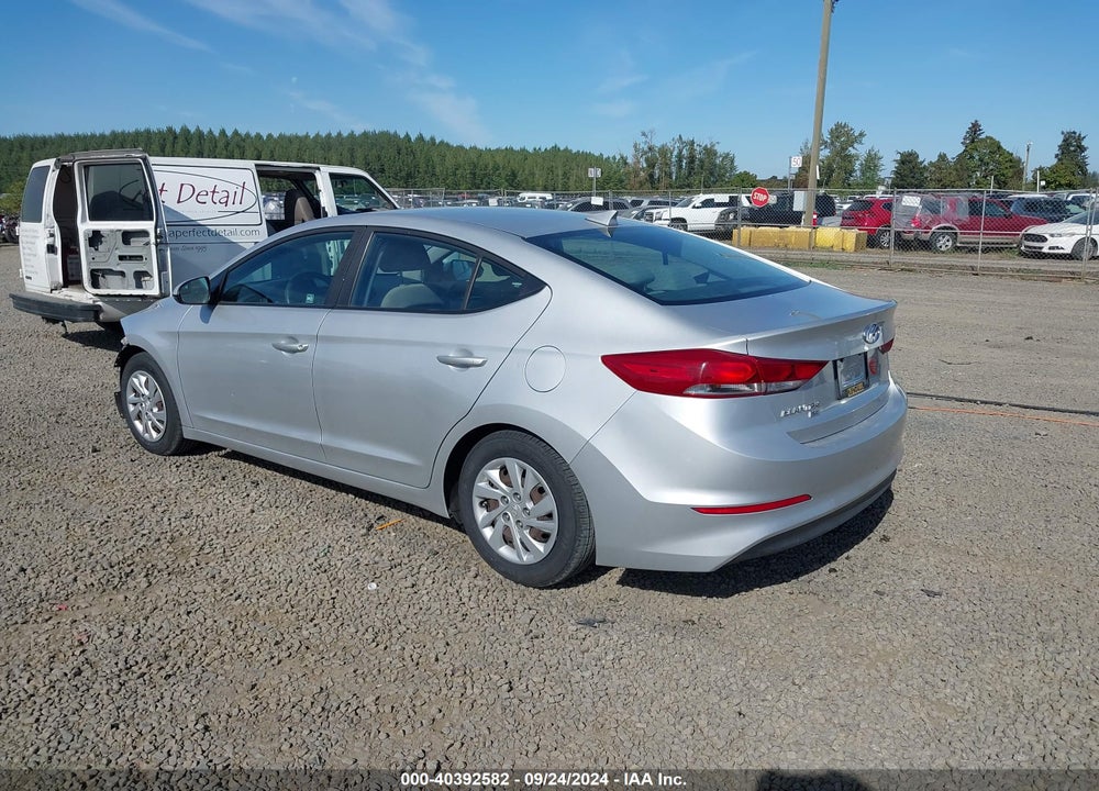 2017 HYUNDAI ELANTRA SE VIN: 5NPD74LF4HH188248