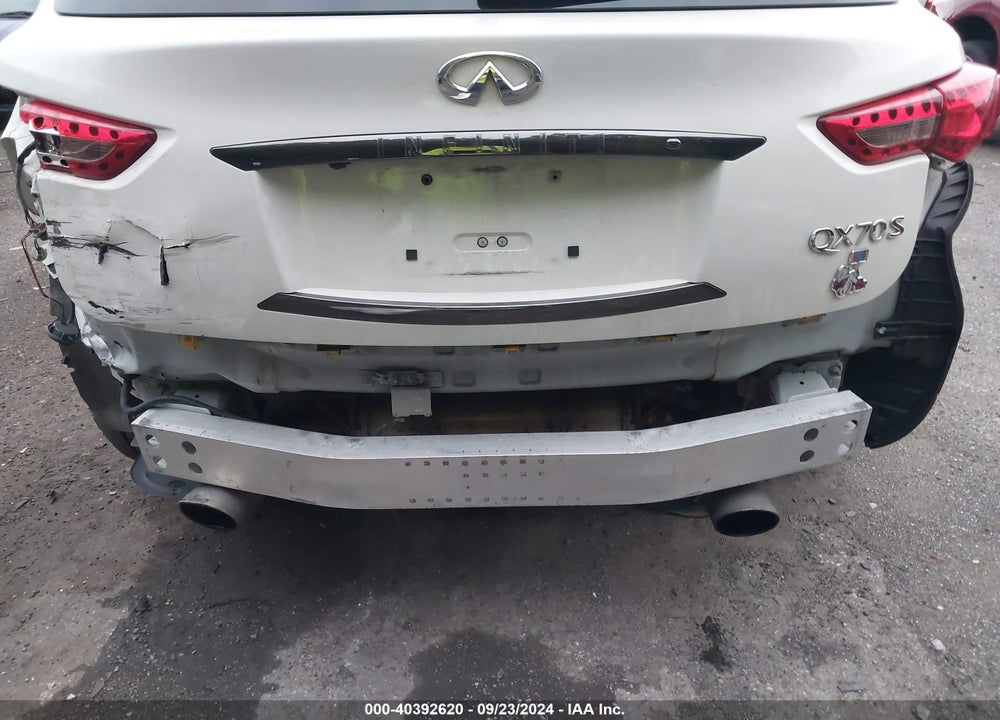 2017 INFINITI QX70 VIN: JN8CS1MW9HM410428