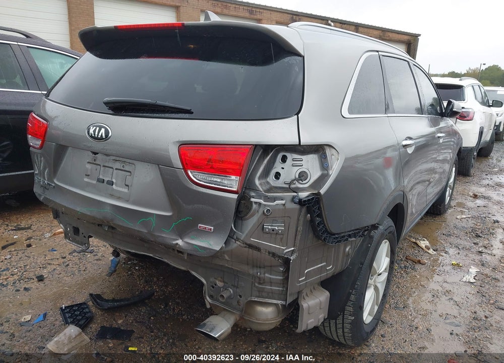 2016 KIA SORENTO 2.4L LX VIN: 5XYPG4A33GG154331