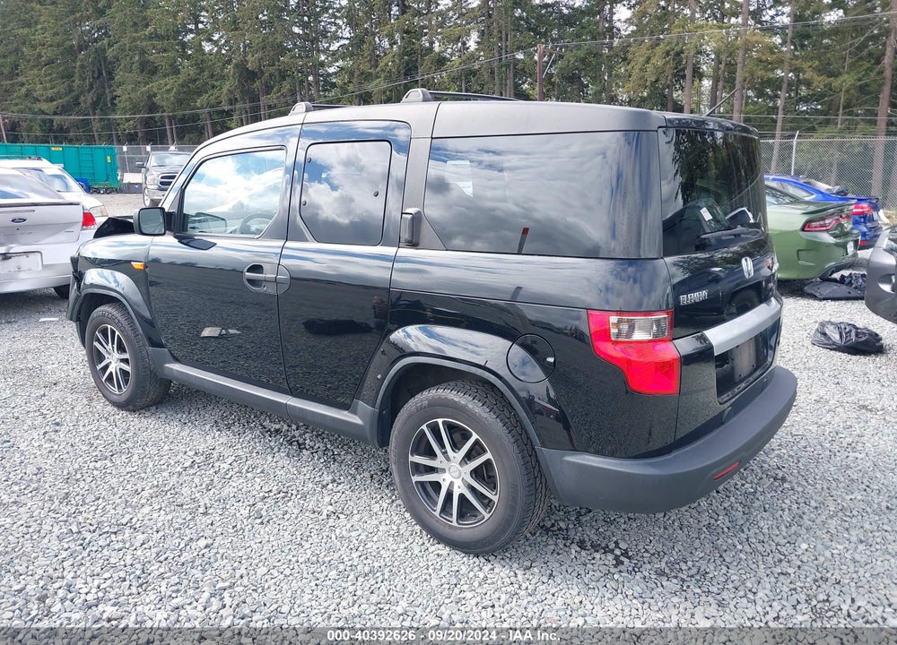 2011 HONDA ELEMENT LX VIN: 5J6YH2H39BL004713