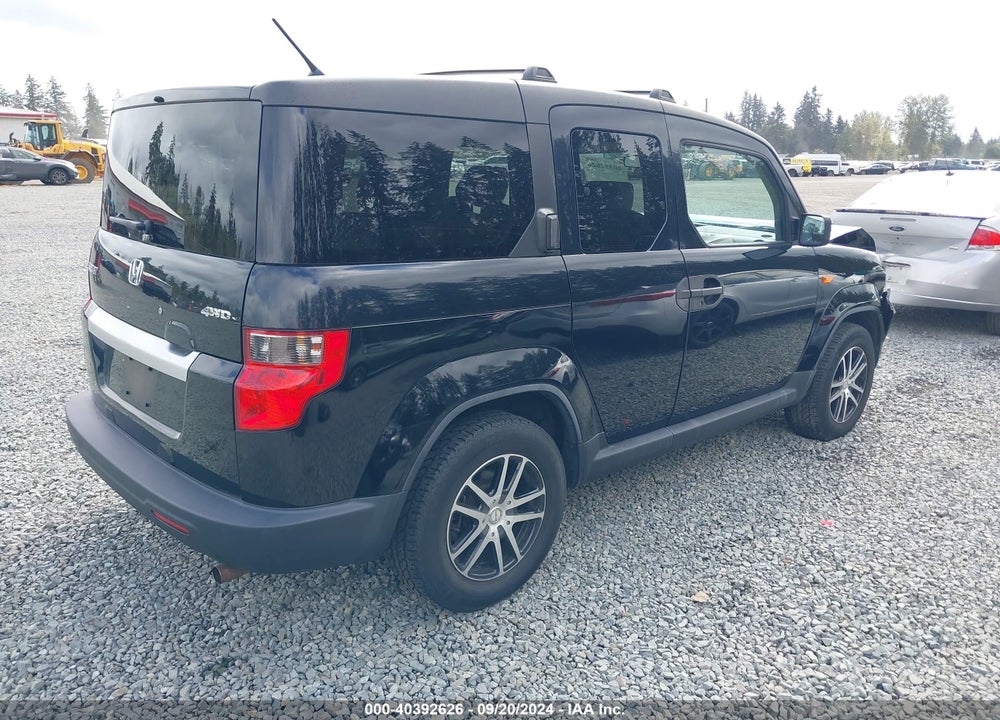 2011 HONDA ELEMENT LX VIN: 5J6YH2H39BL004713