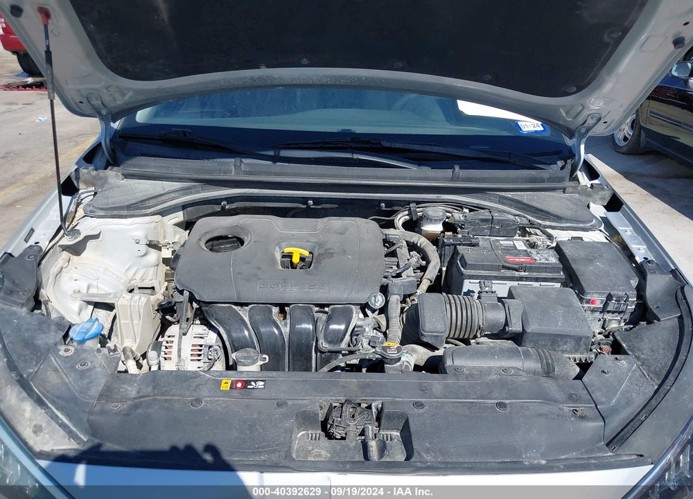 2020 HYUNDAI ELANTRA SEL VIN: 5NPD84LF5LH527539