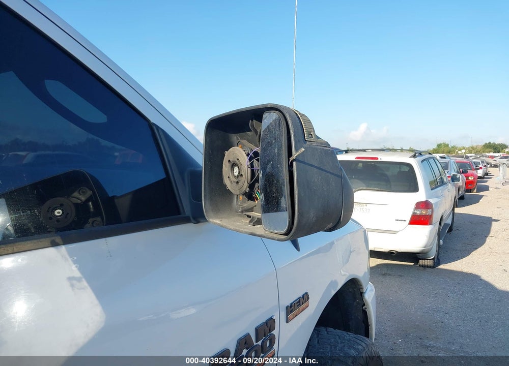 2015 RAM 2500 TRADESMAN VIN: 3C6TR5CT7FG537255