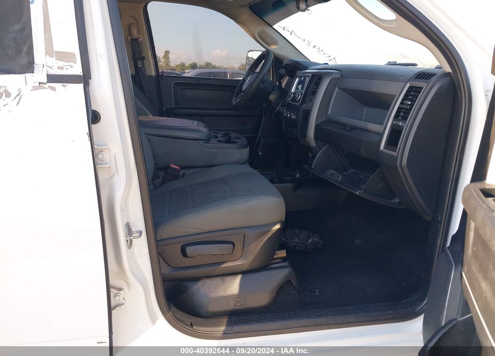 2015 RAM 2500 TRADESMAN VIN: 3C6TR5CT7FG537255