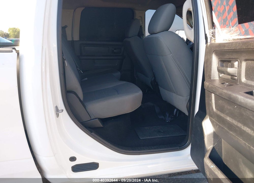 2015 RAM 2500 TRADESMAN VIN: 3C6TR5CT7FG537255